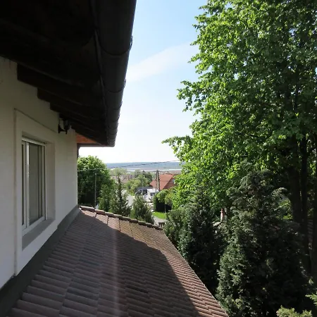 Mediterran Vendeghaz Guest house *