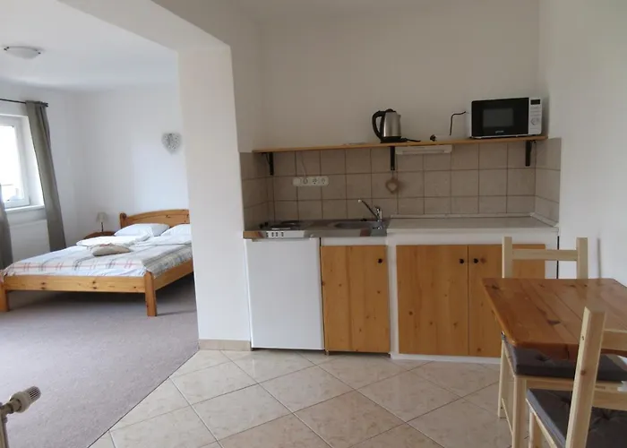 Mediterran Vendeghaz 게스트하우스 벨렌체