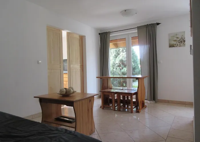 Mediterran Vendeghaz Penzion Velence